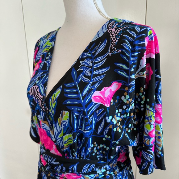 LIKE NEW | Lilly Pulitzer Kimono Sleeve Midi Dress with slits - Picture 5 of 5